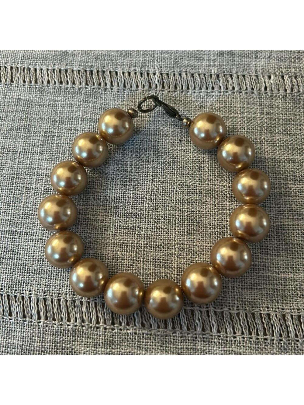 Medium bead bracelet